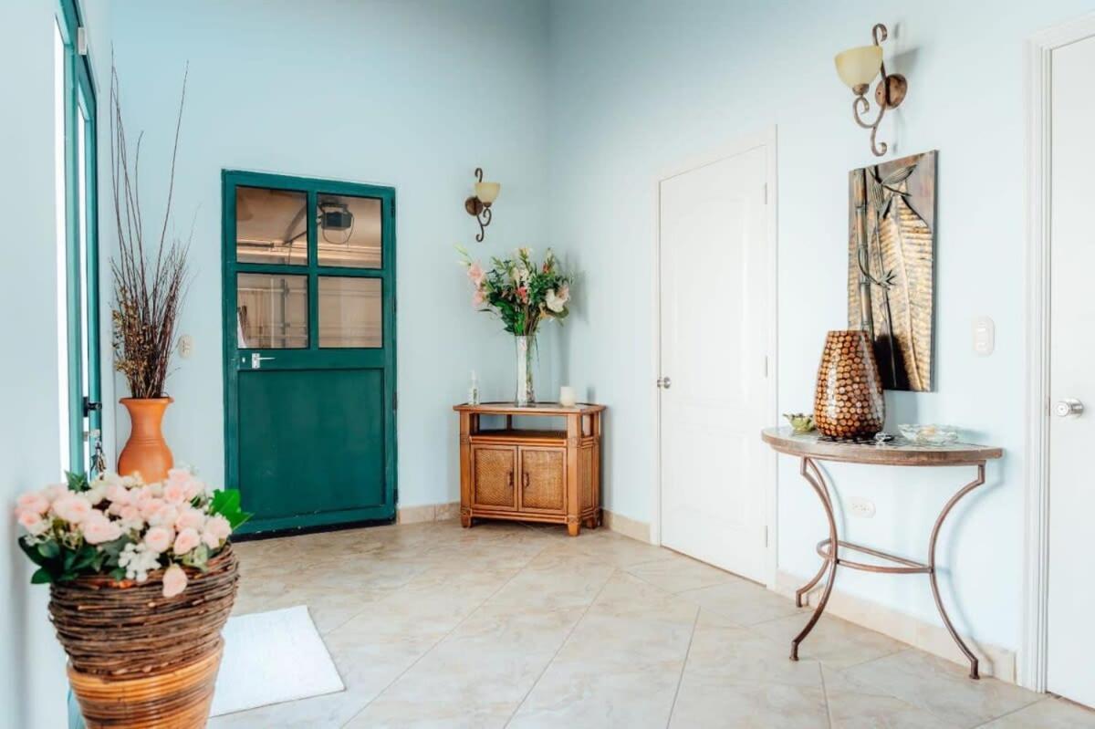 パームビーチ The Elegance Of Tierra Del Sol With Private Poolヴィラ エクステリア 写真